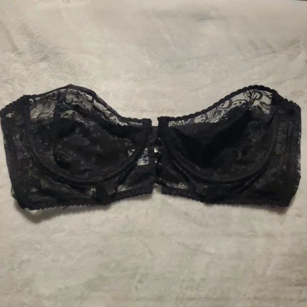 Vintage Lace Strapless Bra 38B Black Goth Punk Victorian Coquette